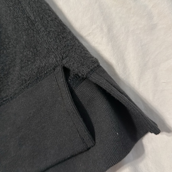 Victoria Secret pink embroidered red roses black fleece sweatshirt - Picture 8 of 8